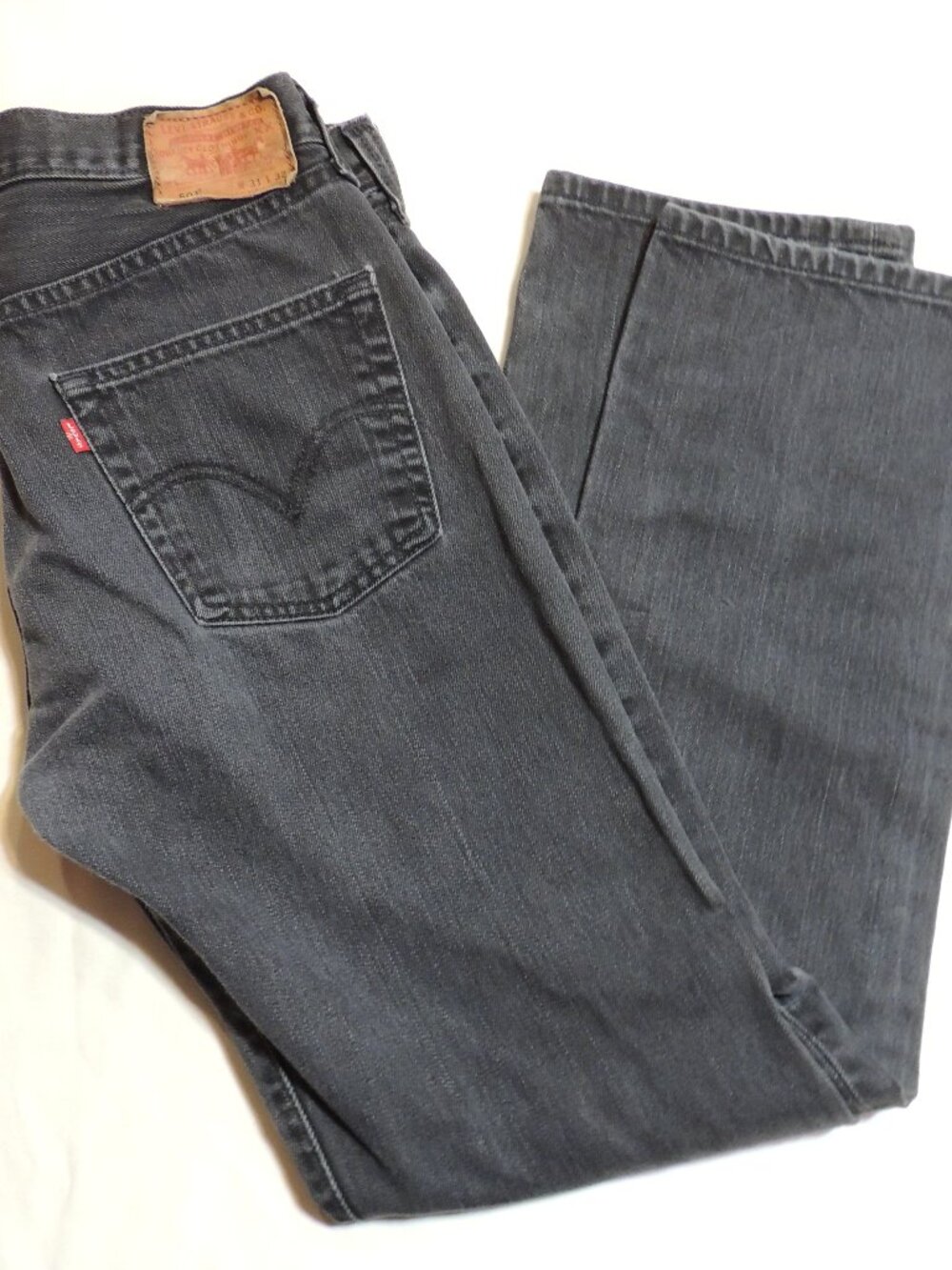 Levi 501 Jeans Y2K Button Fly Men 31x32 Black Pockets Travel Vacation Denim Jean